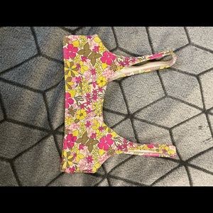 Frankies bikinis flower top size XS